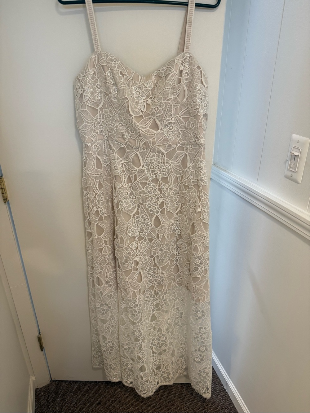 Adrianna pap Pell white lace dress